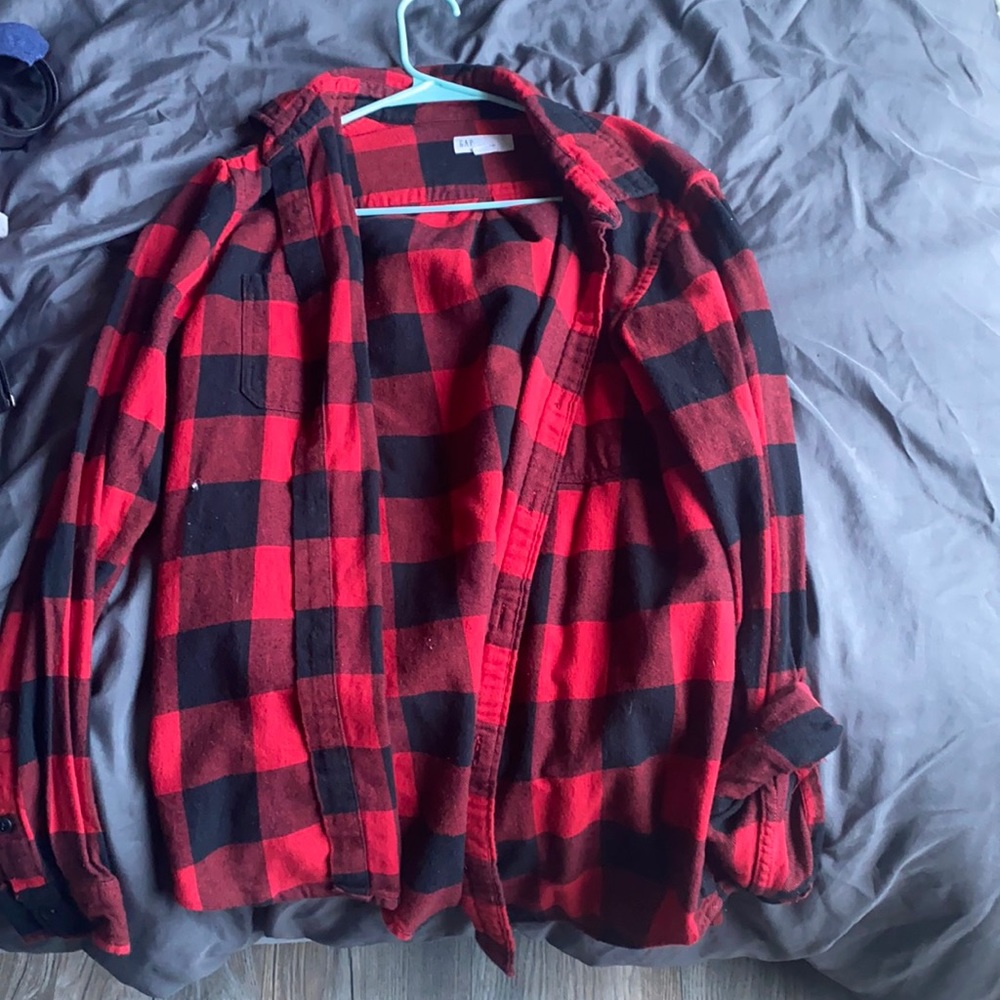 Gap button down